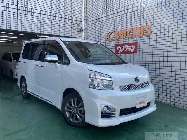 2012 Toyota Voxy
