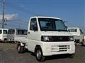 2004 Nissan Clipper Truck
