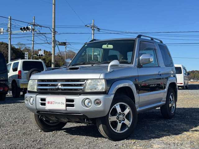 2006 Mitsubishi Pajero Mini