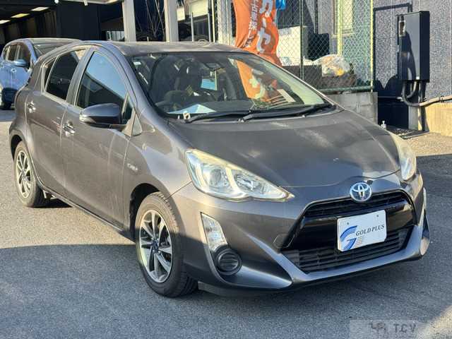 2015 Toyota AQUA