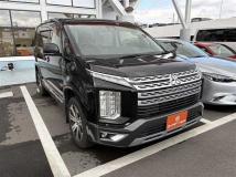 2019 Mitsubishi Delica D5