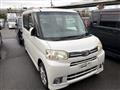 2013 Daihatsu Tanto