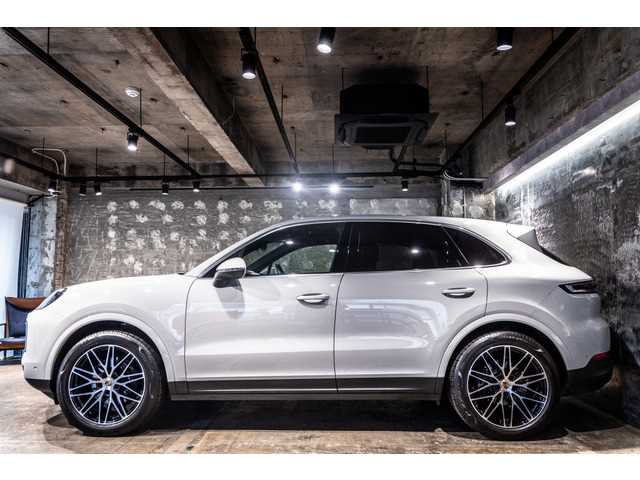 Porsche Cayenne 2025 — фото 8 купить в Москве