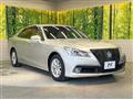2013 Toyota Crown Hybrid
