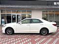 2015 Toyota Crown Hybrid