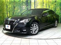 2016 Toyota Crown Hybrid