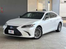 2022 Lexus ES