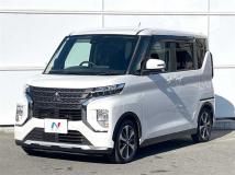 2022 Mitsubishi Mitsubishi Others