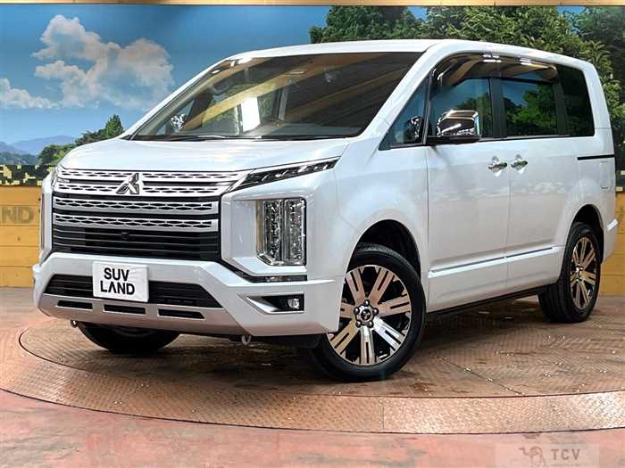 2023 Mitsubishi Delica D5