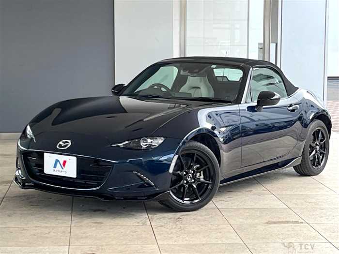 2023 Mazda Roadster