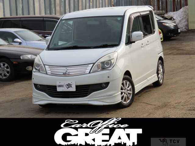 2011 Mitsubishi Delica