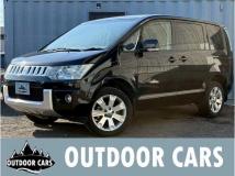 2011 Mitsubishi Delica D5