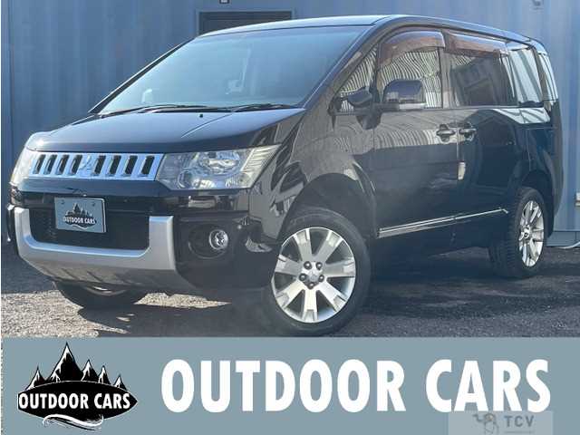 2011 Mitsubishi Delica D5