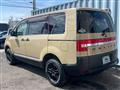 2011 Mitsubishi Delica D5