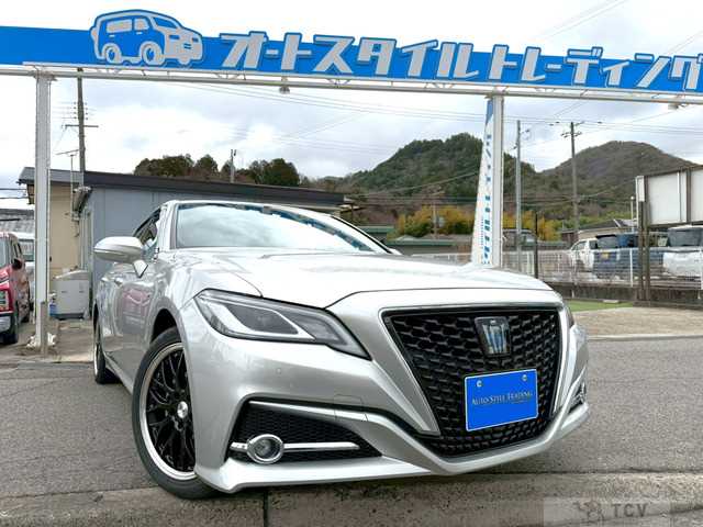 2018 Toyota Crown