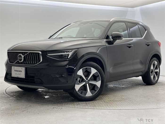 2023 Volvo XC40