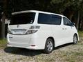 2010 Toyota Vellfire