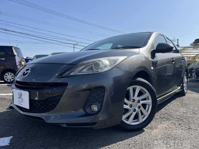 2012 Mazda Axela
