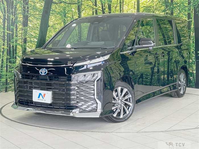 2025 Toyota Voxy