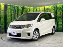 2011 Honda Freed Spike