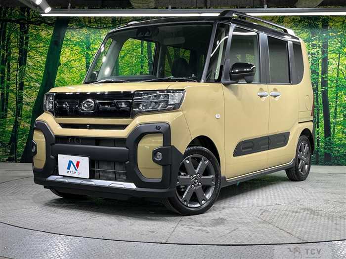 2022 Daihatsu Tanto