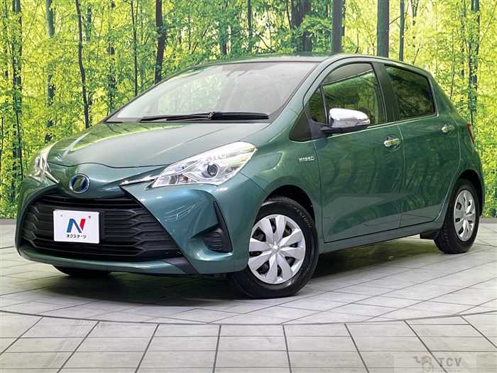 2017 Toyota Vitz