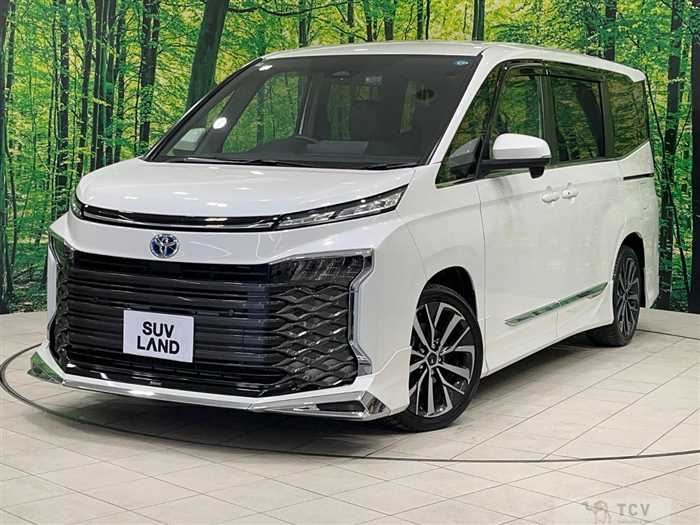 2023 Toyota Voxy
