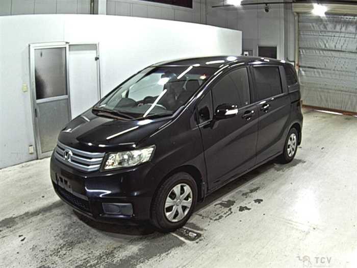 2013 Honda Freed Spike