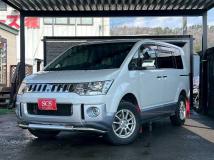 2009 Mitsubishi Delica D5