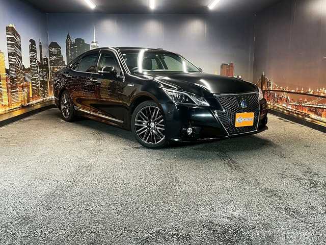 2013 Toyota Crown Athlete Series