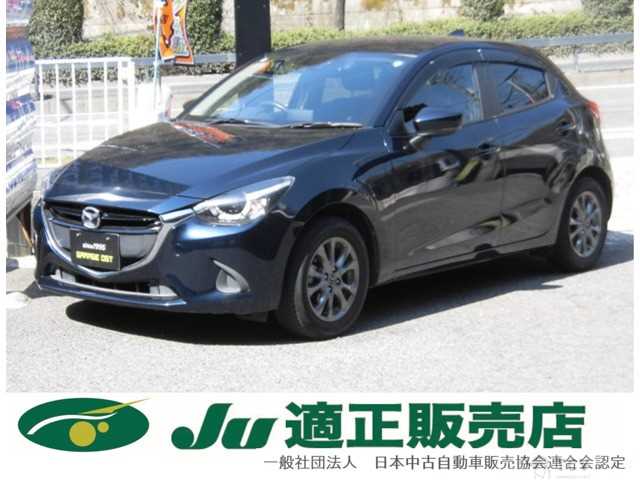 2017 Mazda Demio