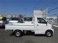 2011 Toyota Liteace Truck