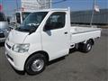 2011 Toyota Liteace Truck