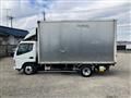 2002 Mitsubishi Canter
