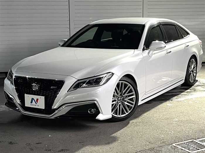2021 Toyota Crown