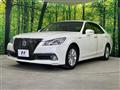 2013 Toyota Crown Hybrid