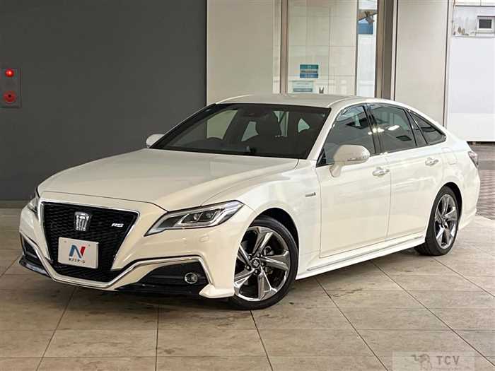 2018 Toyota Crown Hybrid