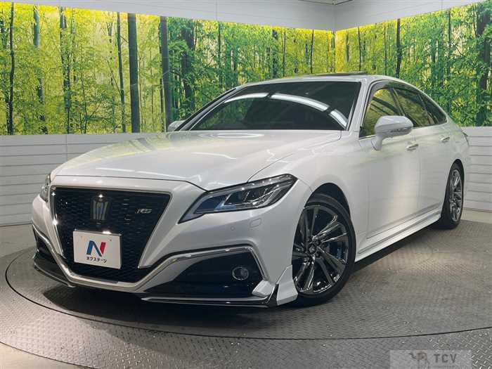 2022 Toyota Crown Hybrid