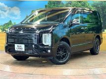 2022 Mitsubishi Delica D5