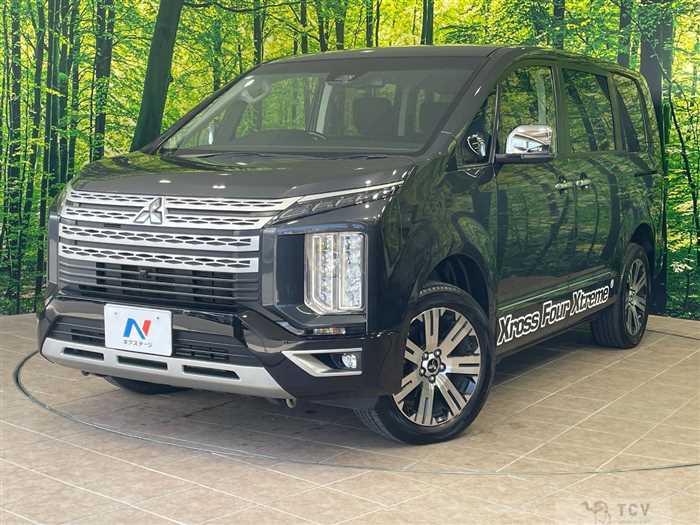 2022 Mitsubishi Delica D5