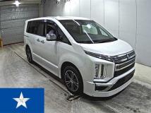 2019 Mitsubishi Delica D5