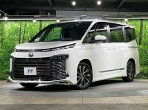2022 Toyota Voxy