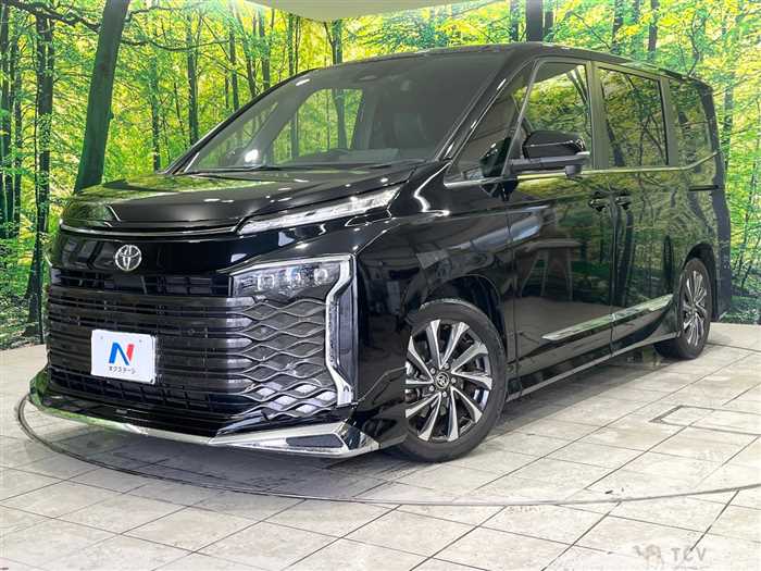 2023 Toyota Voxy