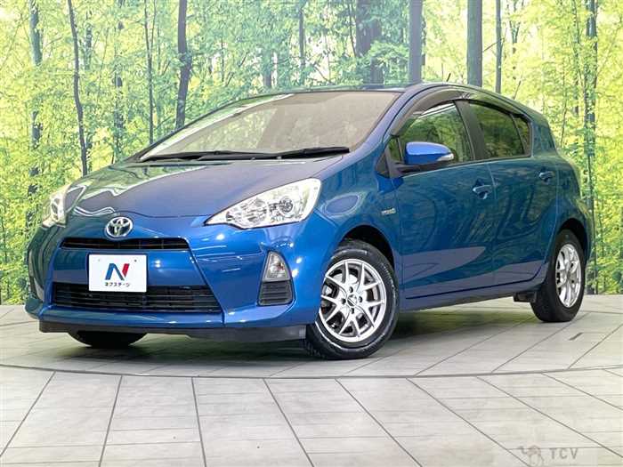 2013 Toyota AQUA