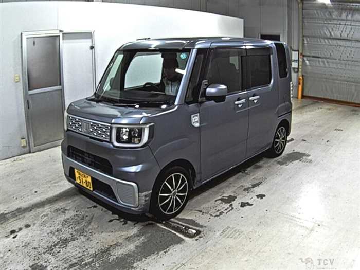 2015 Daihatsu WAKE