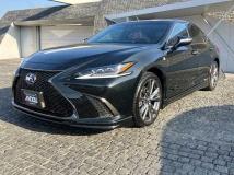 2020 Lexus ES