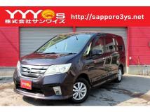 2012 Nissan Serena