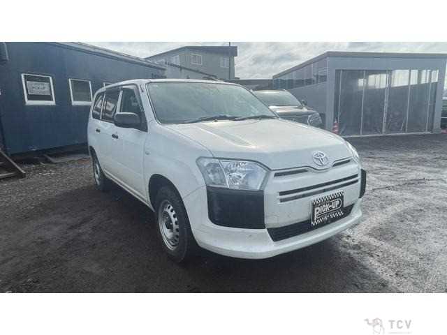 2018 Toyota Succeed Van