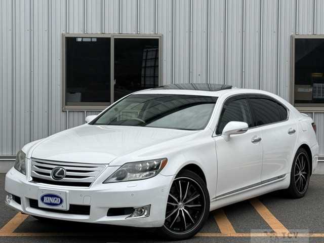 2011 Lexus LS