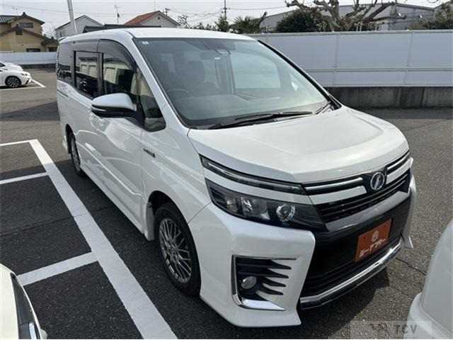 2016 Toyota Voxy